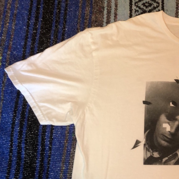 Roger Waters Pink Floyd Concert Tee Shirt - Picture 9 of 14